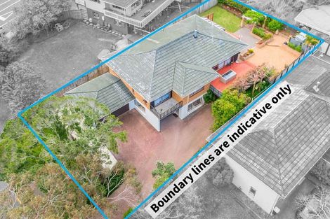 Photo of property in 223 Glamorgan Drive, Torbay, Auckland, 0630