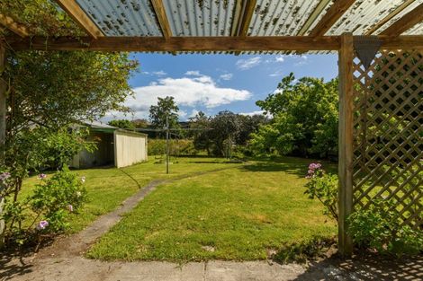 Photo of property in 15 Ngatai Road, Otumoetai, Tauranga, 3110