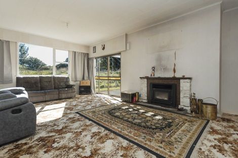 Photo of property in 5038 Pahiatua Pongaroa Road, Pongaroa, 4991