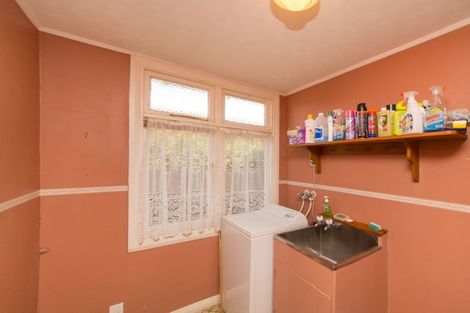 Photo of property in 34 Florence Avenue, Palmerston North, 4414