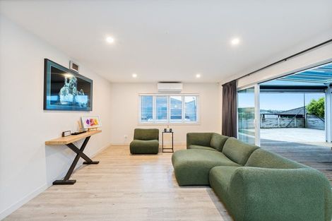 Photo of property in 5 Floyd Road, Riverhead, 0820