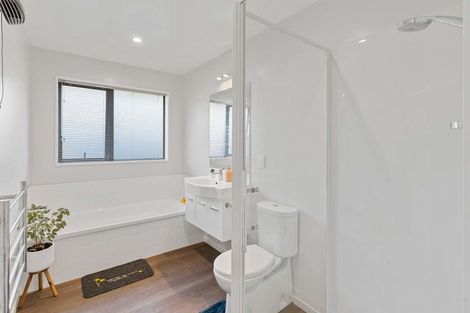 Photo of property in 5 Koreke Lane, Halswell, Christchurch, 8025