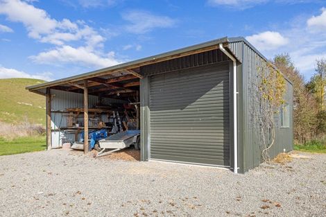 Photo of property in 752 Ponatahi Road, Martinborough, Carterton, 5792