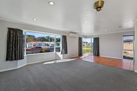 Photo of property in 53 Blake Street, Waitara, 4320