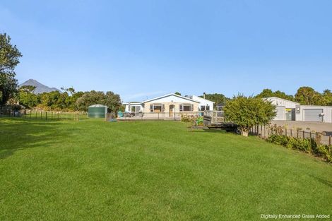 Photo of property in 6324 South Road, Pungarehu, Opunake, 4685