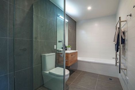 Photo of property in 5 Te One Place, Belmont, Auckland, 0622