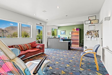 Photo of property in 44-46 Park Street, Queenstown, 9300