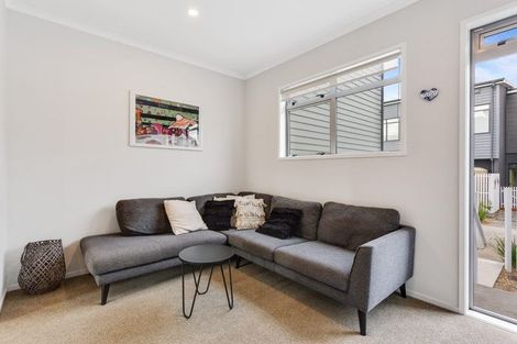 Photo of property in 21 Rangihina Road, Hobsonville, Auckland, 0616