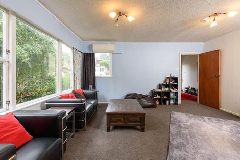 Photo of property in 22 Lincoln Avenue, Tawa, Wellington, 5028
