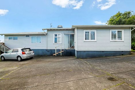 Photo of property in 458 Don Buck Road, Massey, Auckland, 0614