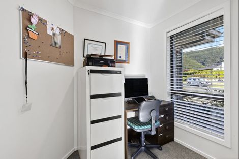 Photo of property in 14 Huntaway Close, Stoke, Nelson, 7011