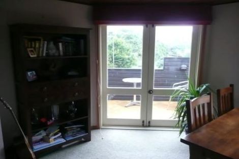 Photo of property in 6a Woodford Way, Crofton Downs, Wellington, 6035