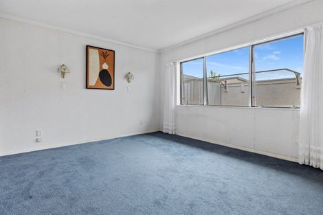 Photo of property in 1 Azalea Dell, Mount Maunganui, 3116