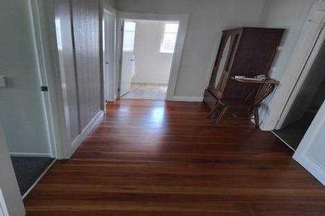 Photo of property in 3 Prospect Terrace, Pukekohe, 2120