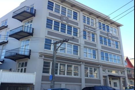 Photo of property in 37u9 Majoribanks Street, Mount Victoria, Wellington, 6011