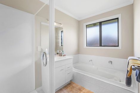 Photo of property in 179 Raeburne Street, Te Awamutu, 3800