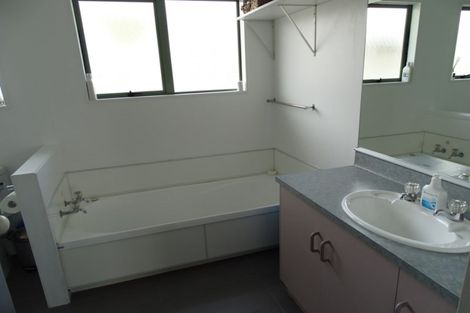 Photo of property in 16 Keepa Avenue, Paeroa, 3600