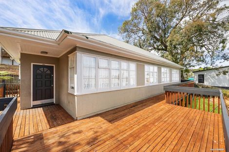 Photo of property in 2/27 Hillcrest Road, Papatoetoe, Auckland, 2025