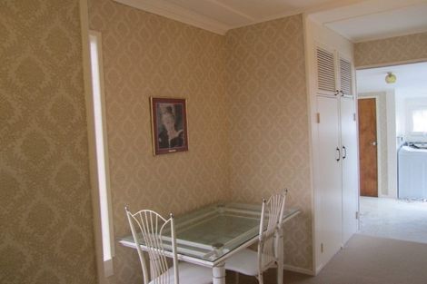 Photo of property in 51 Peach Road, Glenfield, Auckland, 0629