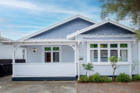 Photo of property in 117 Vigor Brown Street, Napier South, Napier, 4110