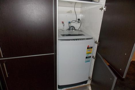 Photo of property in 35 Torrens Terrace, Mount Cook, Wellington, 6011