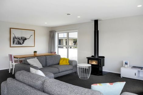 Photo of property in 62 Rhoboro Road, Twizel, 7901