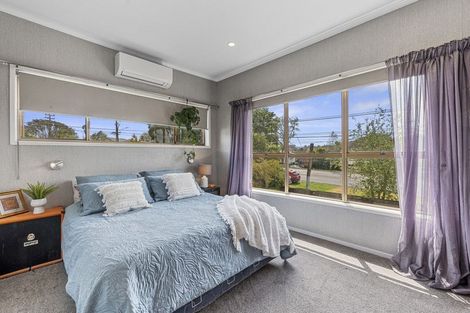 Photo of property in 334 Swanson Road, Ranui, Auckland, 0612