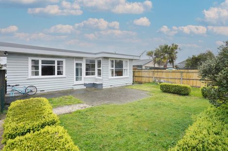 Photo of property in 103 Bassett Street, Burwood, Christchurch, 8083