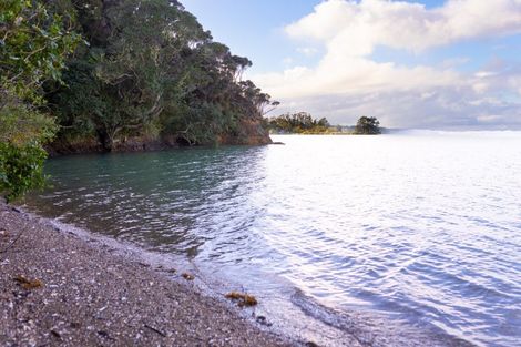 Photo of property in 886 Purerua Road, Te Ti Mangonui, Kerikeri, 0294