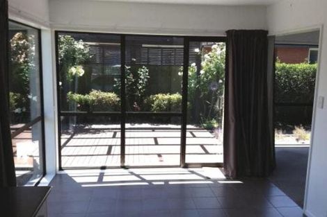 Photo of property in 37 Cardigan Bay Place, Addington, Christchurch, 8024