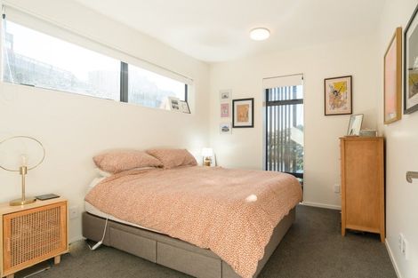 Photo of property in 63u6 Tiketike Way, Brooklyn, Wellington, 6021