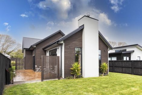 Photo of property in 8 Leyland Lane, Halswell, Christchurch, 8025