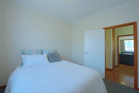 Photo of property in 8 Hinton Road, Taradale, Napier, 4112