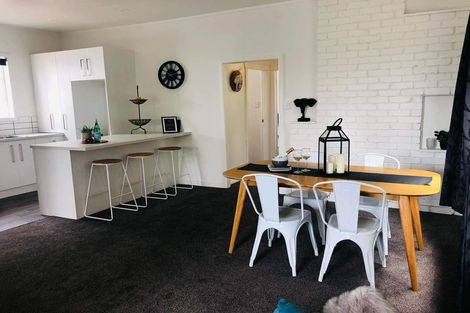 Photo of property in 329 Kihikihi Road, Te Awamutu, 3800