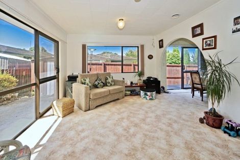 Photo of property in 1b Randell Place, Te Puke, 3119