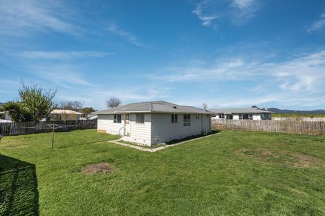 Photo of property in 14 Watarawi Place, Whakatane, 3120