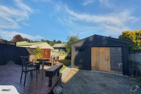 Photo of property in 14 Golf Road, Manor Park, Lower Hutt, 5019