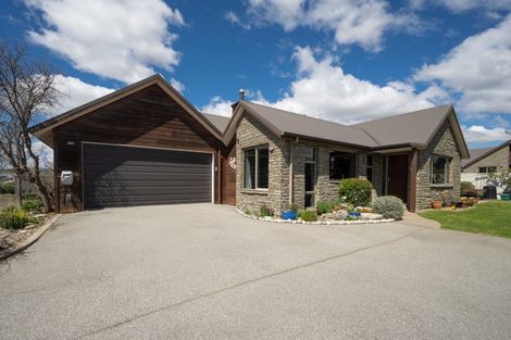 Photo of property in 35 Larch Crescent, Alexandra, 9320