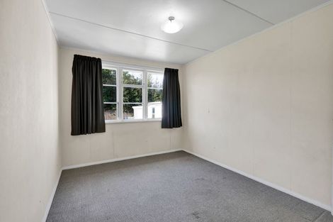 Photo of property in 21 Miro Street, Merrilands, New Plymouth, 4312
