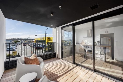 Photo of property in 206/2u Onepu Road, Kilbirnie, Wellington, 6022