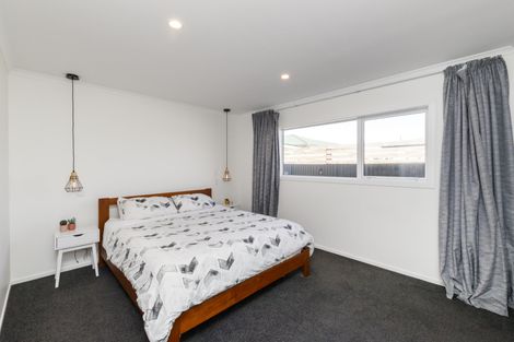 Photo of property in 34 Shamrock Street, Takaro, Palmerston North, 4412
