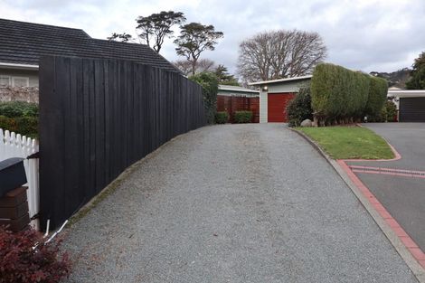 Photo of property in 12 Kukupa Grove, Heretaunga, Upper Hutt, 5018