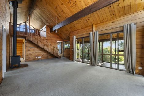 Photo of property in 14 Fairfax Terrace, Frankleigh Park, New Plymouth, 4310