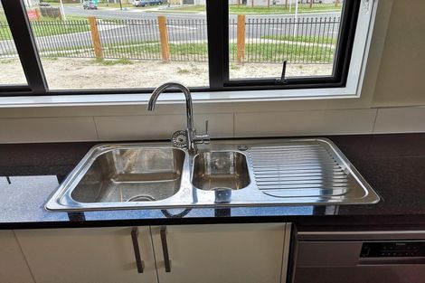 Photo of property in 1 Sujuan Close, Cambridge, 3434