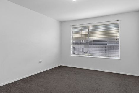Photo of property in 10 Brogar Place, Casebrook, Christchurch, 8051