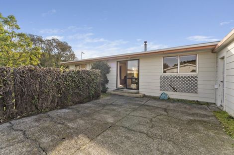 Photo of property in 26 Cypress Grove, Paraparaumu, 5032