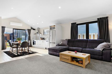 Photo of property in 26 Huxley Place, Lake Hayes, Queenstown, 9304