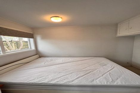 Photo of property in 27 Rathgar Road, Henderson, Auckland, 0610