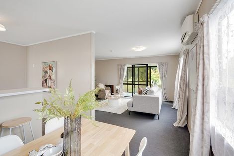Photo of property in 76a Kahikatea Drive, Melville, Hamilton, 3206