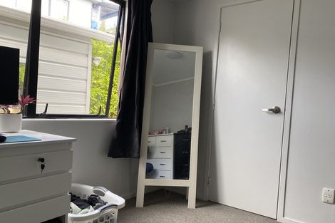 Photo of property in 72 Gallony Avenue, Massey, Auckland, 0614